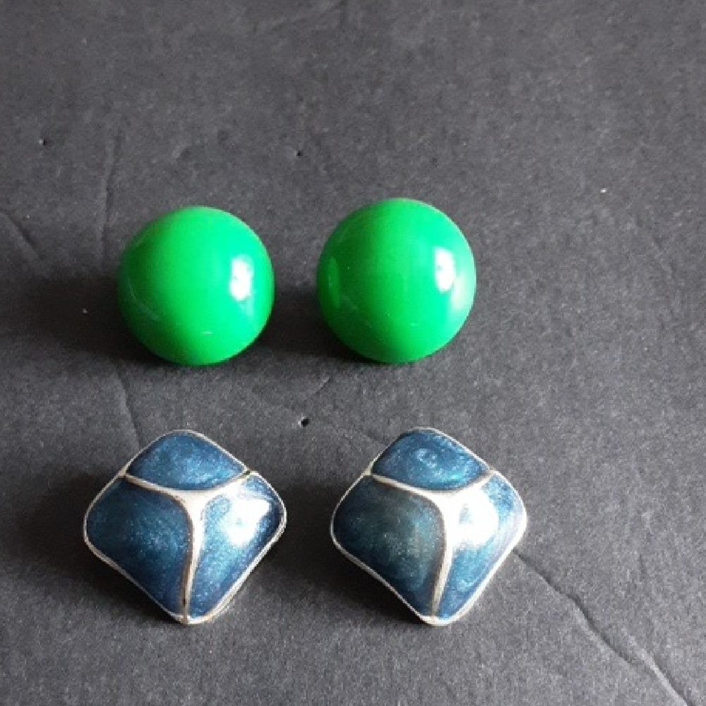 Vintage Metal Post Earrings Lot Of 2 Pairs